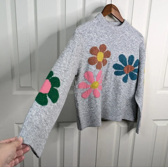 Natural Life Everyone’s Favorite Sweater XS Ash Flower Intarsia Daisy Whimsical - Picture 5 of 12